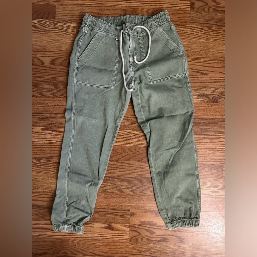 American Eagle Cargo Pants